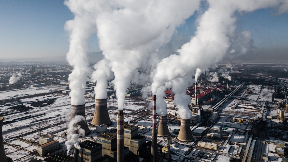 Defying expectations, CO2 emissions from global fossil fuel combustion are  set to grow in 2022 by only a fraction of last year's big increase - News -  IEA
