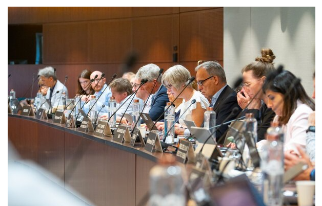 Photo depicts Representatives of IEA’s Technology Collaboration Programme gather in Paris