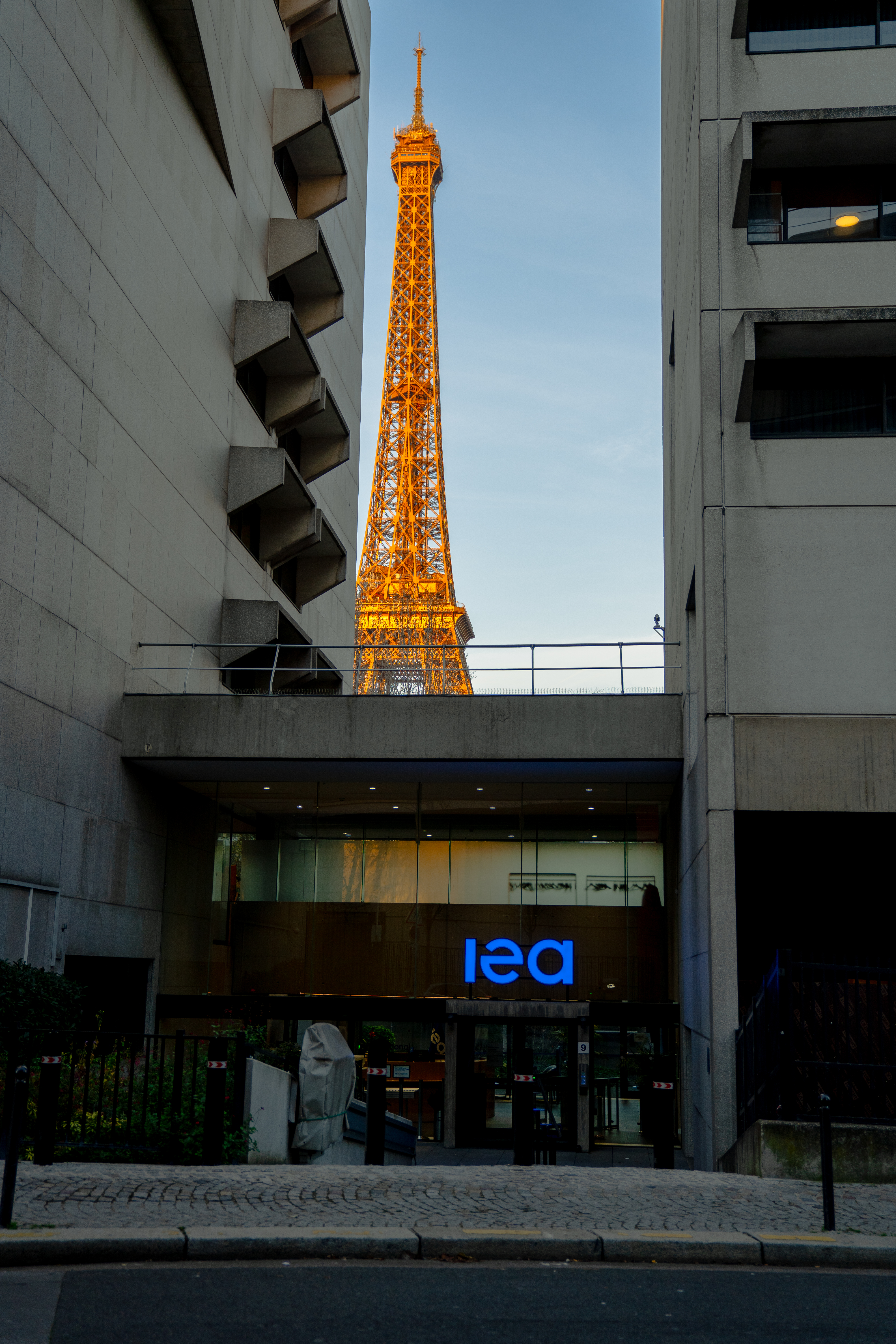 Entrance of the IEA HQ building in Paris
