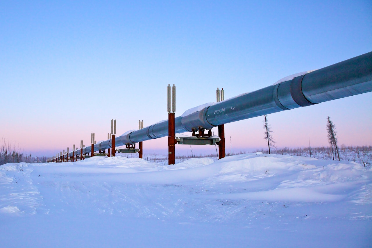 Cover Of Global Gas Security Review 2024 Trans Alaska Pipeline Sunrise Shutterstock 143858812