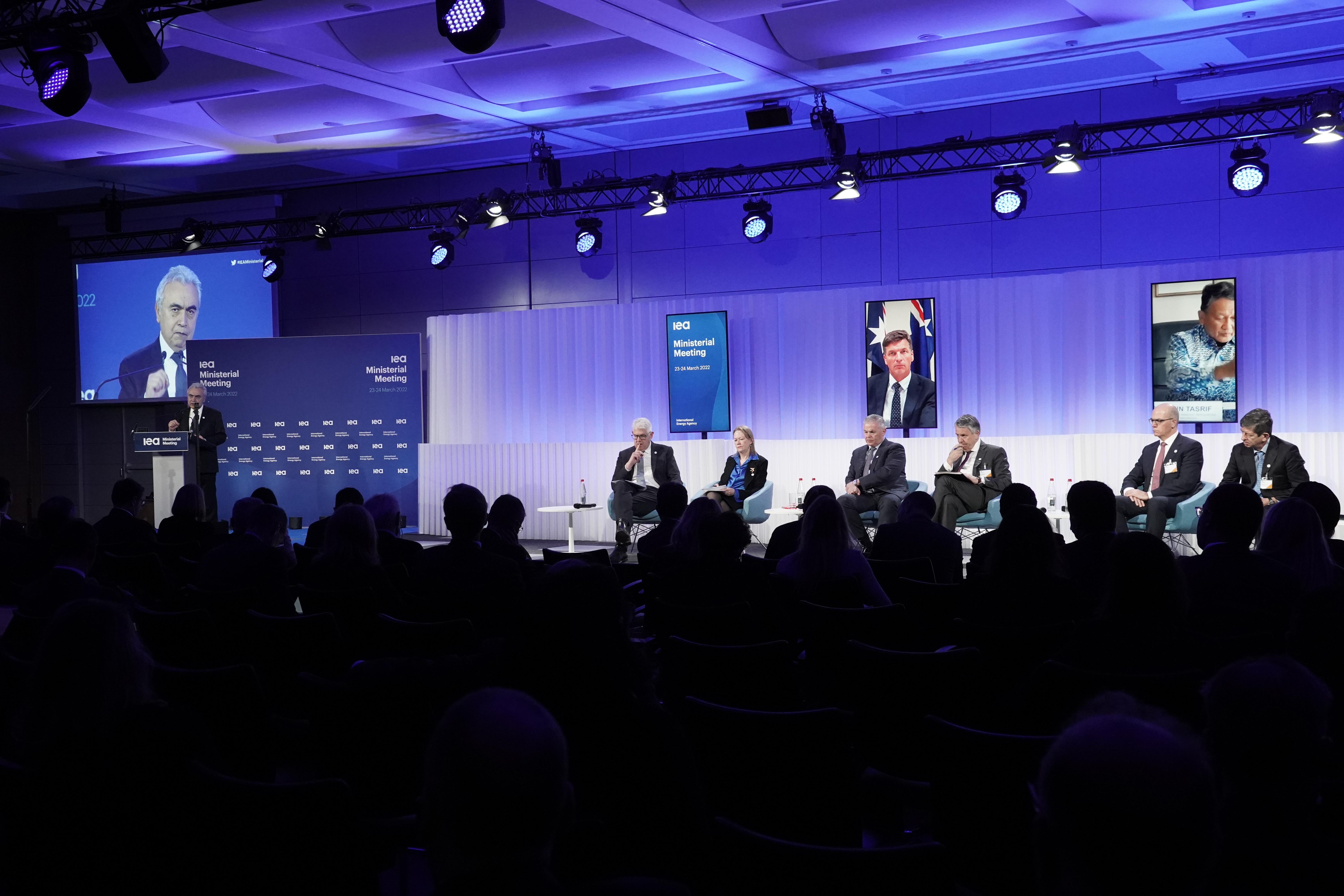 Enabling Net Zero International Cooperation To Address Barriers To Low Emissions Technology Uptake